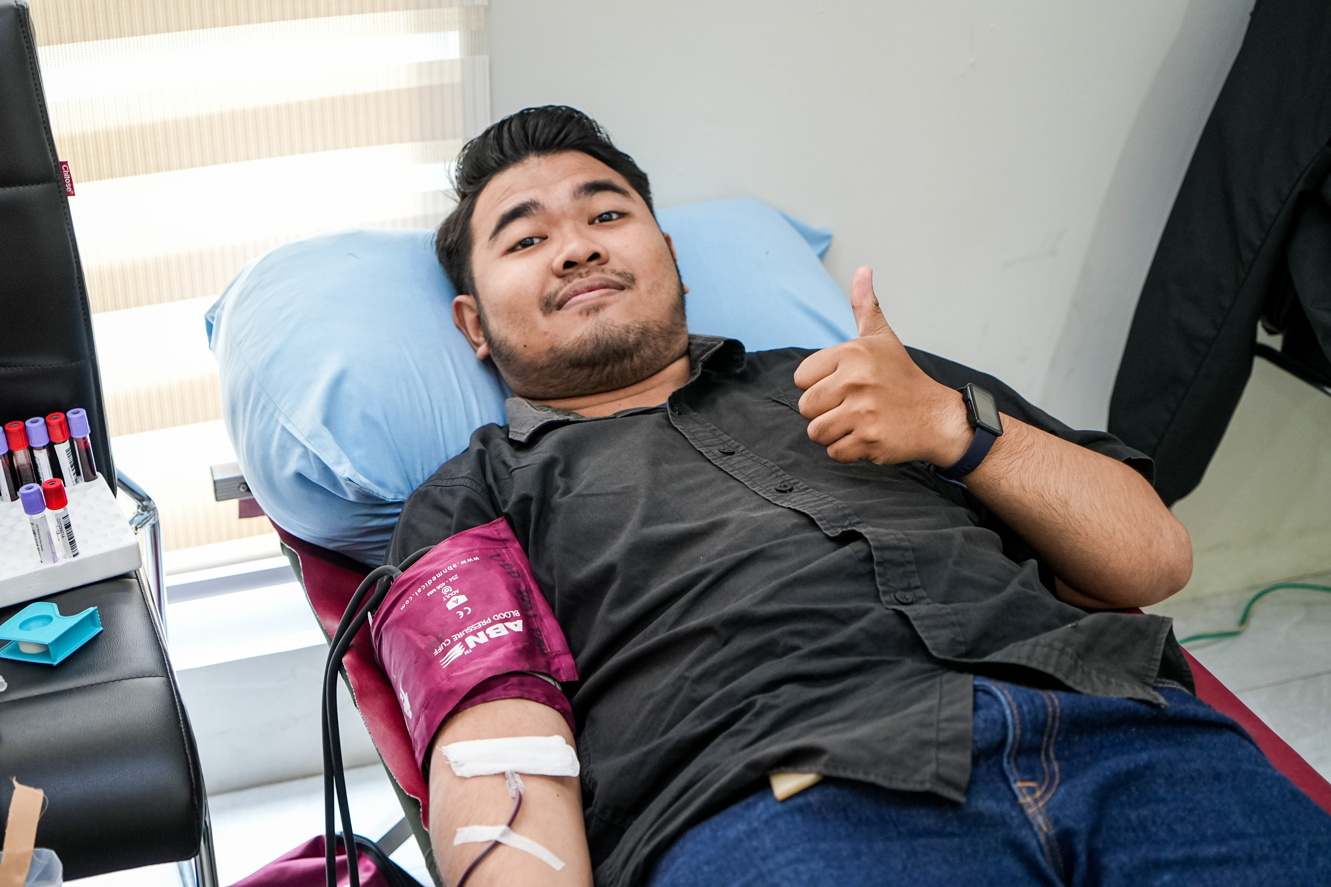 Peringatan Hari Sumpah Pemuda ke-95, Pemprov. Kalbar Gelar Aksi Donor Darah