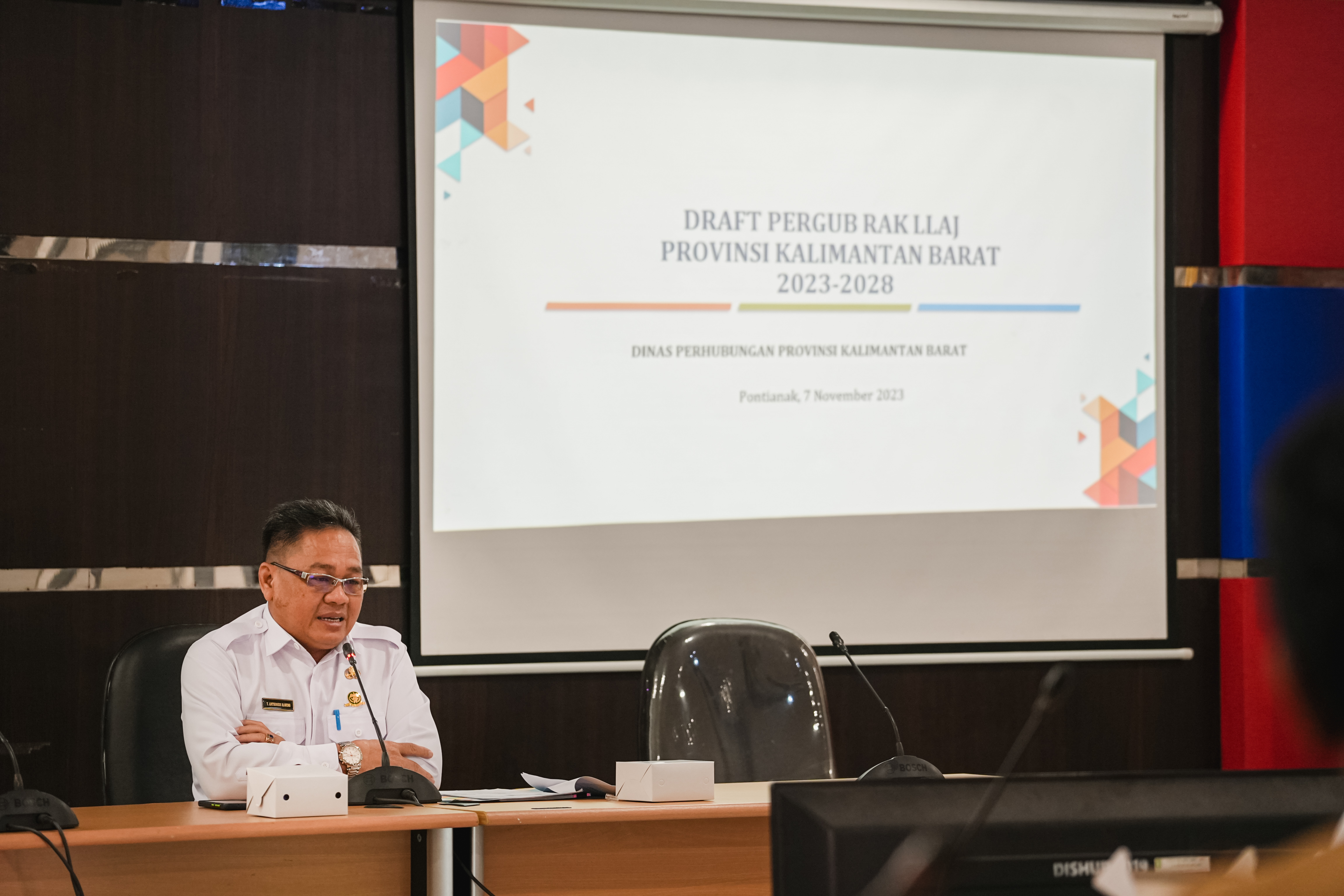 Rapat Dishub Kalbar Bahas Rancangan Pergub Terkait Rencana Aksi Keselamatan Lalu Lintas Tahun 2023 - 2028
